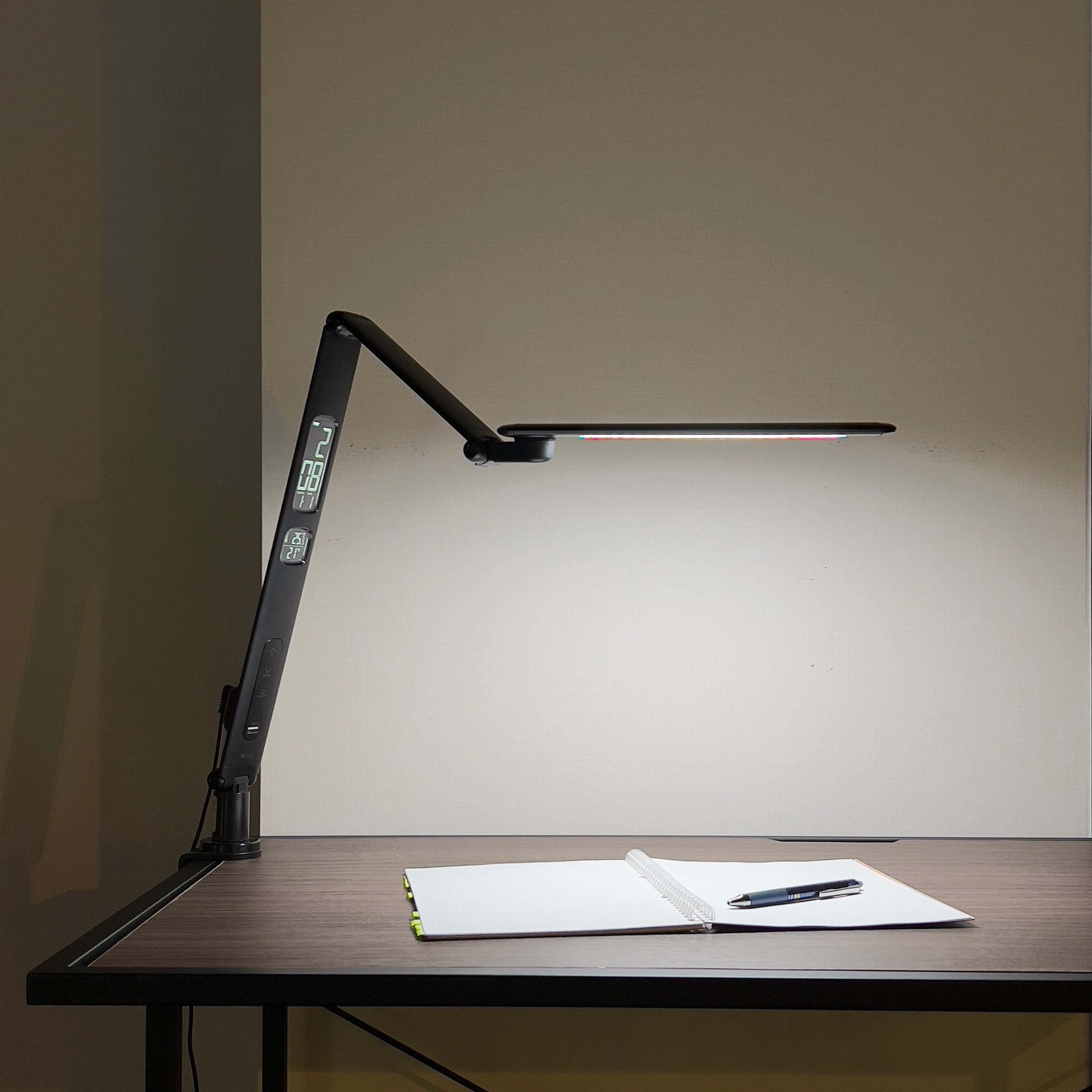 Clamp-on Multi-refraction LED Desk Lamp (Black)